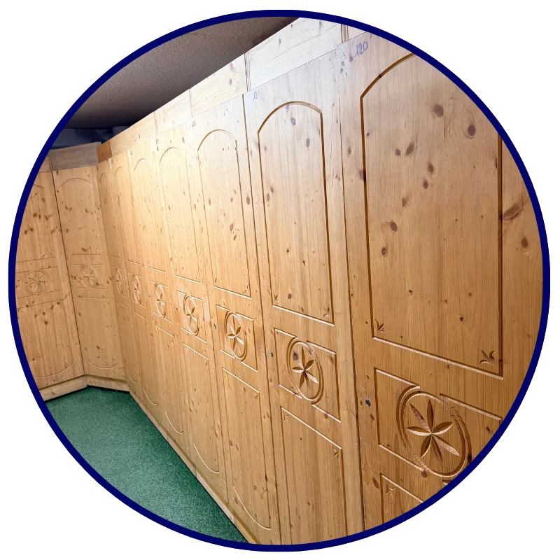 Pavesi Sport - consigne chauffé - ski de piste , randonnée , fond, snowboard